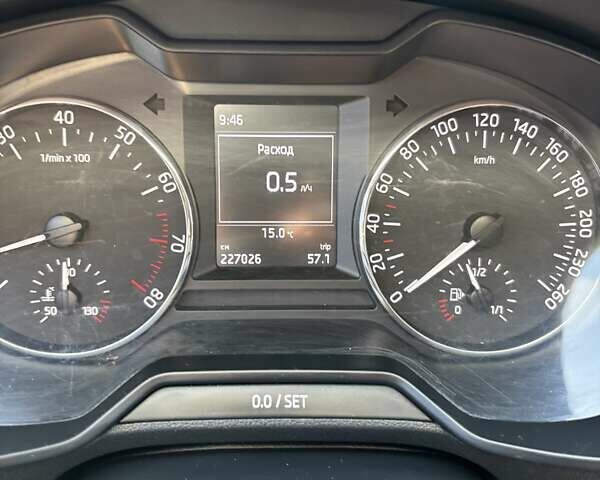 Серый Шкода Октавия, объемом двигателя 1.4 л и пробегом 227 тыс. км за 9700 $, фото 13 на Automoto.ua