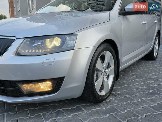 Серый Шкода Октавия, объемом двигателя 1.6 л и пробегом 330 тыс. км за 9900 $, фото 49 на Automoto.ua