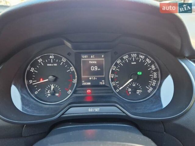 Серый Шкода Октавия, объемом двигателя 1.8 л и пробегом 235 тыс. км за 14500 $, фото 34 на Automoto.ua