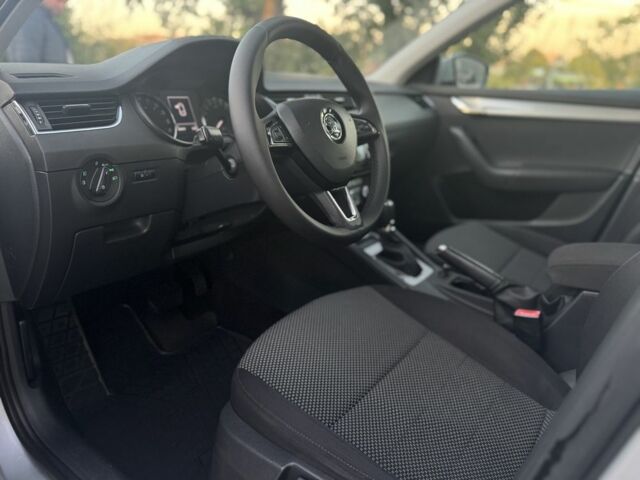 Серый Шкода Октавия, объемом двигателя 1.6 л и пробегом 180 тыс. км за 10299 $, фото 10 на Automoto.ua