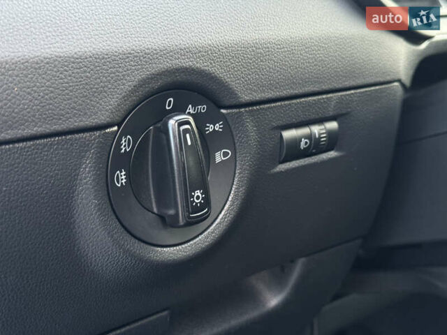 Сірий Шкода Октавія, об'ємом двигуна 1.6 л та пробігом 180 тис. км за 10399 $, фото 15 на Automoto.ua