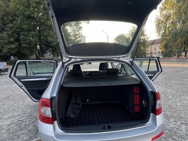 Серый Шкода Октавия, объемом двигателя 1.6 л и пробегом 370 тыс. км за 8900 $, фото 9 на Automoto.ua