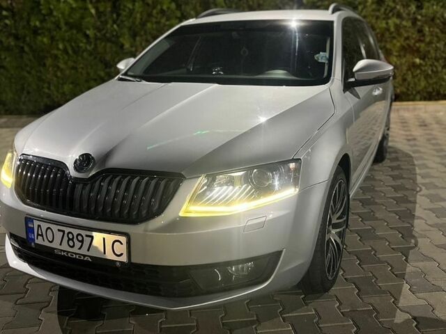 Сірий Шкода Октавія, об'ємом двигуна 1.6 л та пробігом 275 тис. км за 9400 $, фото 24 на Automoto.ua