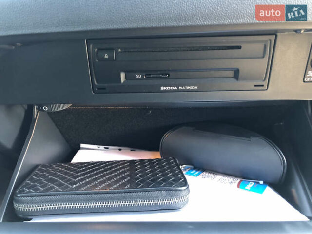 Сірий Шкода Октавія, об'ємом двигуна 2.01 л та пробігом 230 тис. км за 14100 $, фото 5 на Automoto.ua