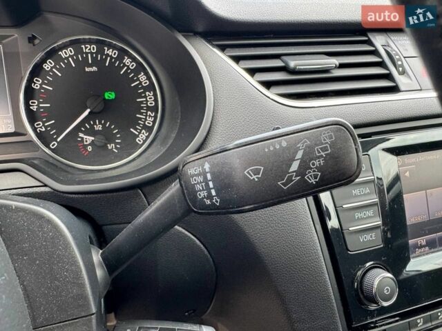 Сірий Шкода Октавія, об'ємом двигуна 1.6 л та пробігом 182 тис. км за 12599 $, фото 45 на Automoto.ua