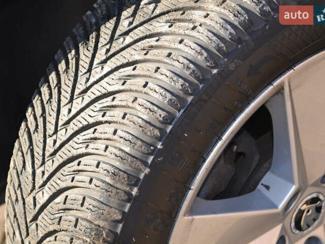 Серый Шкода Октавия, объемом двигателя 2 л и пробегом 228 тыс. км за 12500 $, фото 48 на Automoto.ua