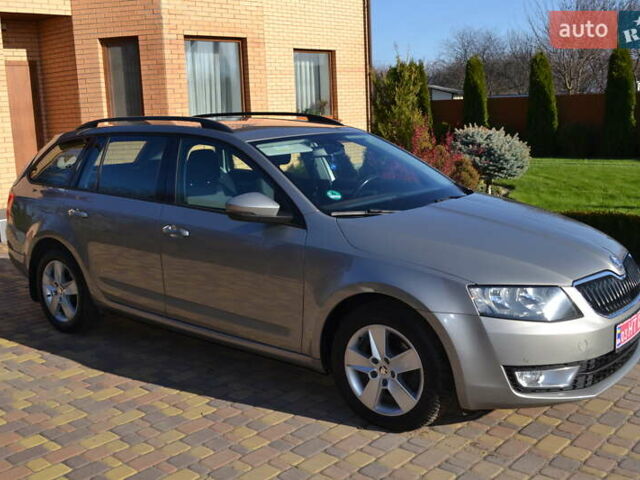 Серый Шкода Октавия, объемом двигателя 2 л и пробегом 228 тыс. км за 12500 $, фото 5 на Automoto.ua