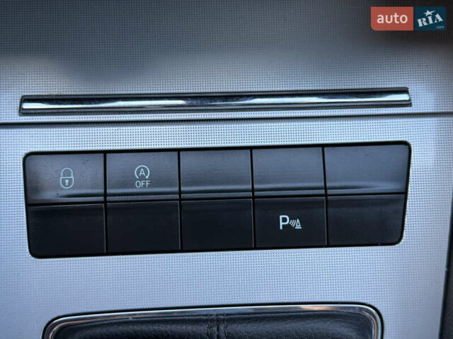 Сірий Шкода Октавія, об'ємом двигуна 1.6 л та пробігом 230 тис. км за 10999 $, фото 51 на Automoto.ua