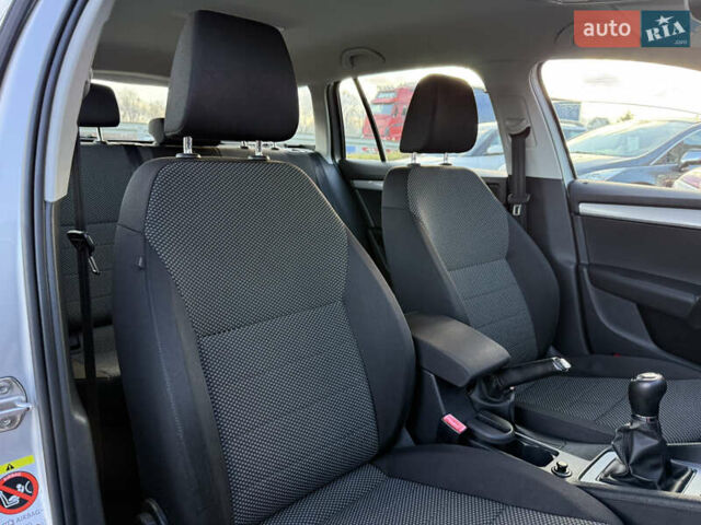 Сірий Шкода Октавія, об'ємом двигуна 1.6 л та пробігом 230 тис. км за 10999 $, фото 27 на Automoto.ua