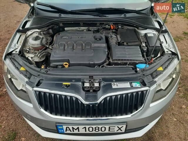 Сірий Шкода Октавія, об'ємом двигуна 1.97 л та пробігом 301 тис. км за 13300 $, фото 32 на Automoto.ua