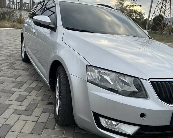 Серый Шкода Октавия, объемом двигателя 1.6 л и пробегом 206 тыс. км за 12700 $, фото 11 на Automoto.ua