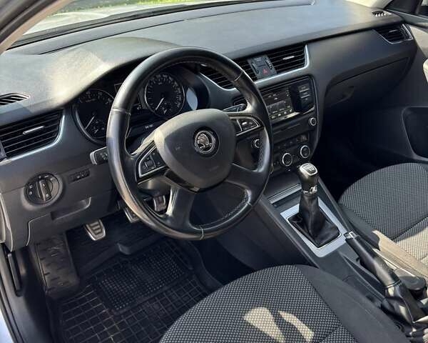 Серый Шкода Октавия, объемом двигателя 1.4 л и пробегом 227 тыс. км за 9700 $, фото 8 на Automoto.ua