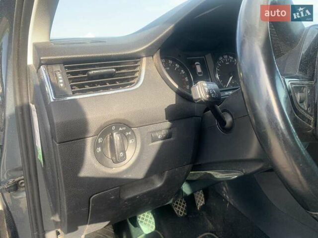 Серый Шкода Октавия, объемом двигателя 1.6 л и пробегом 228 тыс. км за 10500 $, фото 21 на Automoto.ua