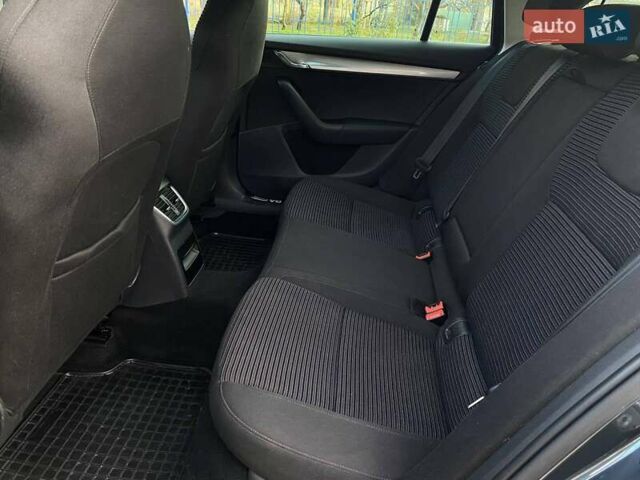 Сірий Шкода Октавія, об'ємом двигуна 1.6 л та пробігом 173 тис. км за 13500 $, фото 22 на Automoto.ua