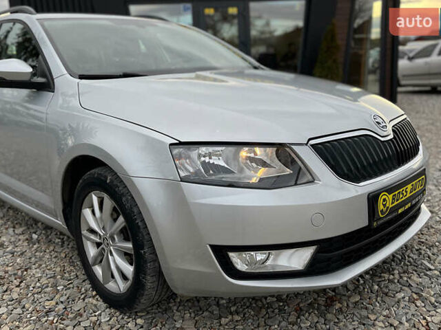 Серый Шкода Октавия, объемом двигателя 1.6 л и пробегом 305 тыс. км за 11600 $, фото 1 на Automoto.ua