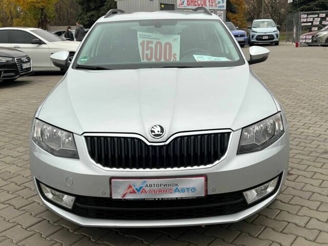 Серый Шкода Октавия, объемом двигателя 2 л и пробегом 239 тыс. км за 12500 $, фото 1 на Automoto.ua