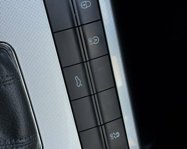 Серый Шкода Октавия, объемом двигателя 1.8 л и пробегом 236 тыс. км за 12700 $, фото 39 на Automoto.ua