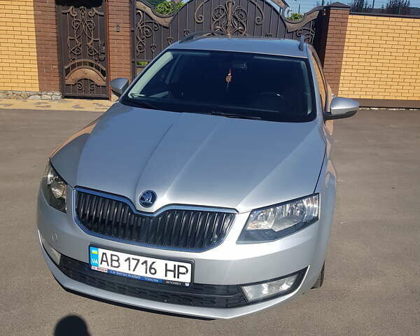 Сірий Шкода Октавія, об'ємом двигуна 2 л та пробігом 276 тис. км за 13700 $, фото 2 на Automoto.ua
