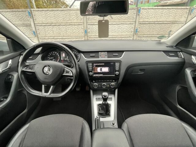 Серый Шкода Октавия, объемом двигателя 2 л и пробегом 239 тыс. км за 12500 $, фото 13 на Automoto.ua