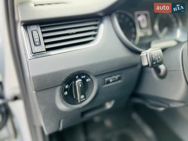 Серый Шкода Октавия, объемом двигателя 1.6 л и пробегом 273 тыс. км за 9800 $, фото 13 на Automoto.ua