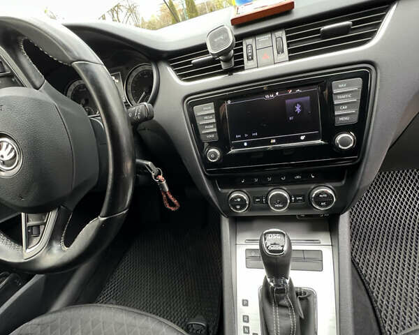 Серый Шкода Октавия, объемом двигателя 1.6 л и пробегом 205 тыс. км за 11500 $, фото 3 на Automoto.ua