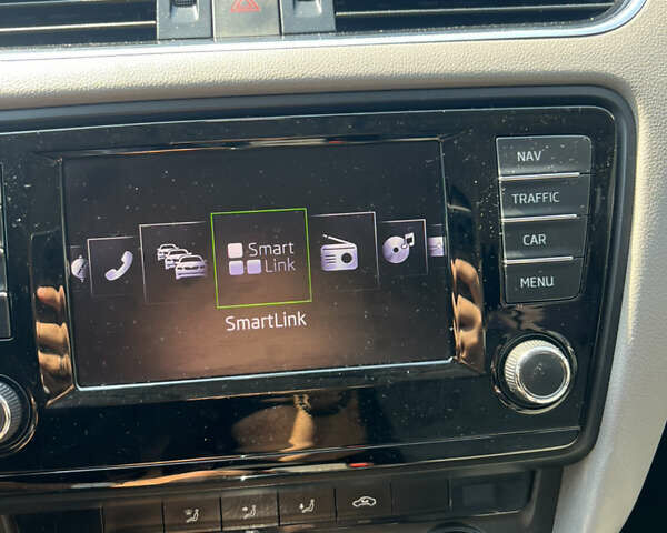 Серый Шкода Октавия, объемом двигателя 1.97 л и пробегом 282 тыс. км за 12500 $, фото 79 на Automoto.ua