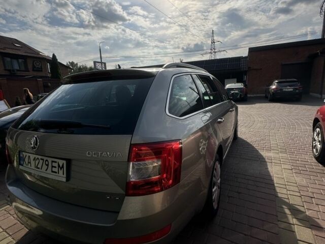 Сірий Шкода Октавія, об'ємом двигуна 2 л та пробігом 270 тис. км за 9900 $, фото 13 на Automoto.ua