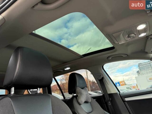 Сірий Шкода Октавія, об'ємом двигуна 2 л та пробігом 252 тис. км за 13800 $, фото 2 на Automoto.ua