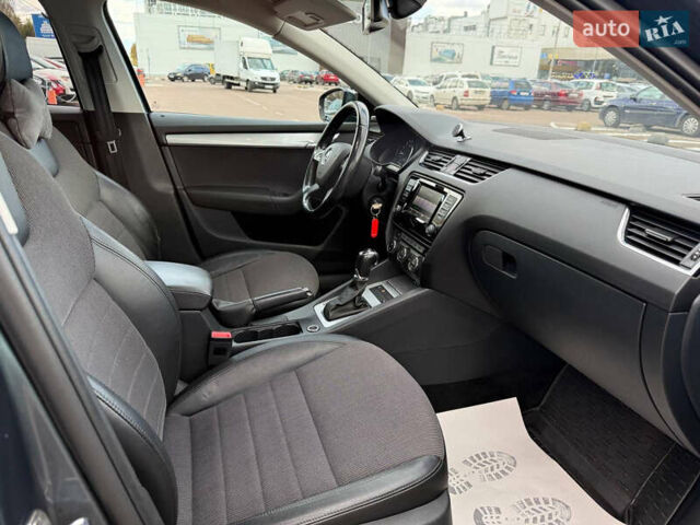 Серый Шкода Октавия, объемом двигателя 1.97 л и пробегом 252 тыс. км за 14200 $, фото 9 на Automoto.ua