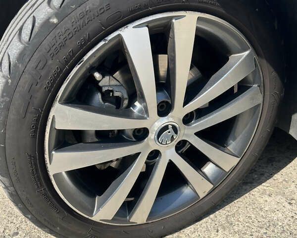 Серый Шкода Октавия, объемом двигателя 1.97 л и пробегом 282 тыс. км за 12500 $, фото 12 на Automoto.ua