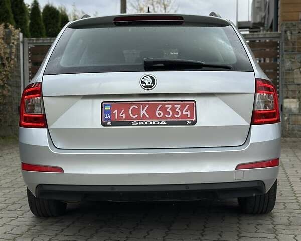 Шкода Октавия 2015 в Стрые на Automoto.ua Серый Шкода Октавия, объемом двигателя 1.97 л и пробегом 232 тыс. км за 13350 $, фото 38 на Automoto.ua