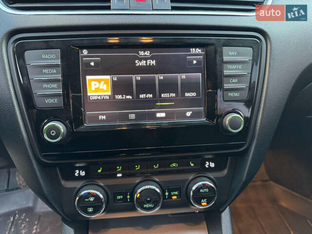 Серый Шкода Октавия, объемом двигателя 2 л и пробегом 280 тыс. км за 9700 $, фото 19 на Automoto.ua