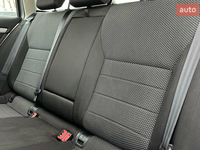 Серый Шкода Октавия, объемом двигателя 1.6 л и пробегом 305 тыс. км за 11600 $, фото 22 на Automoto.ua