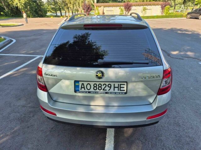 Серый Шкода Октавия, объемом двигателя 1.6 л и пробегом 266 тыс. км за 10500 $, фото 6 на Automoto.ua