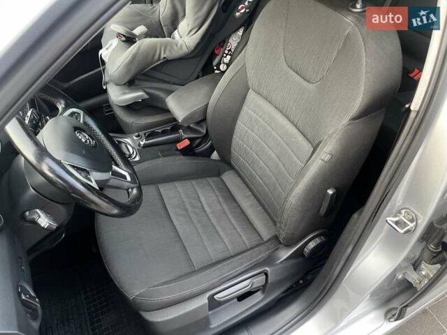 Серый Шкода Октавия, объемом двигателя 1.97 л и пробегом 330 тыс. км за 11300 $, фото 11 на Automoto.ua