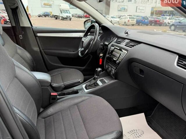 Сірий Шкода Октавія, об'ємом двигуна 2 л та пробігом 252 тис. км за 13800 $, фото 12 на Automoto.ua