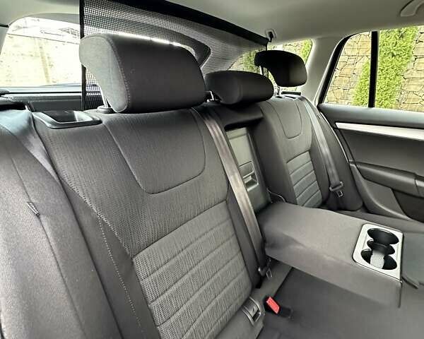 Шкода Октавия 2015 в Стрые на Automoto.ua Серый Шкода Октавия, объемом двигателя 1.97 л и пробегом 232 тыс. км за 13350 $, фото 88 на Automoto.ua
