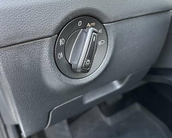 Шкода Октавия 2015 в Стрые на Automoto.ua Серый Шкода Октавия, объемом двигателя 1.97 л и пробегом 232 тыс. км за 13350 $, фото 63 на Automoto.ua