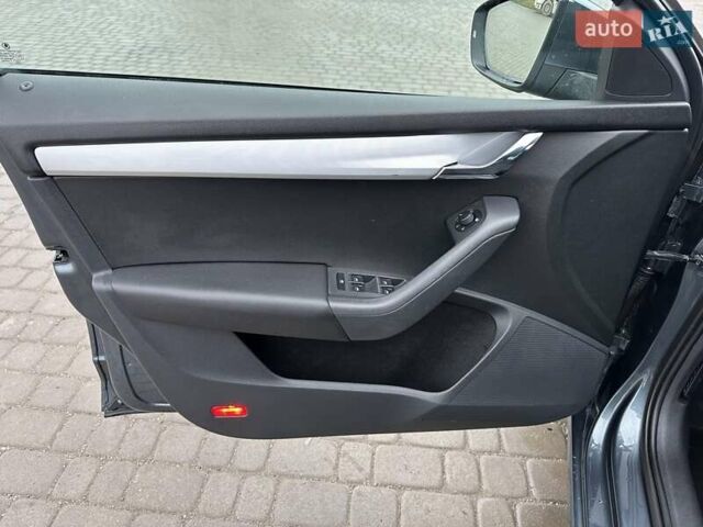 Серый Шкода Октавия, объемом двигателя 2 л и пробегом 229 тыс. км за 11750 $, фото 16 на Automoto.ua