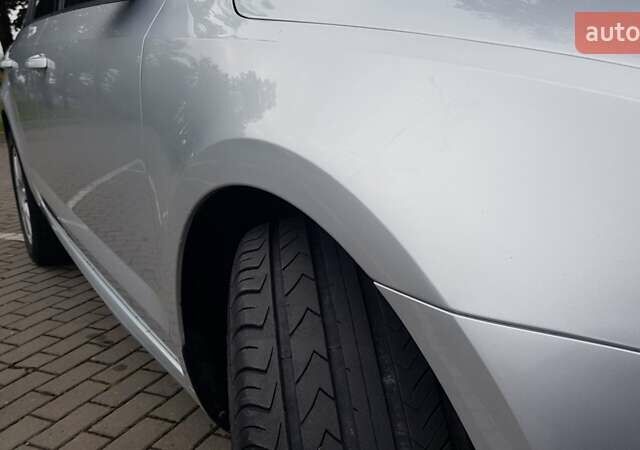 Шкода Октавія 2015 у Коломые на Automoto.ua Сірий Шкода Октавія, об'ємом двигуна 1.6 л та пробігом 345 тис. км за 8799 $, фото 15 на Automoto.ua