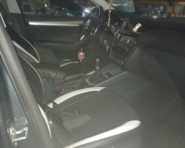 Сірий Шкода Октавія, об'ємом двигуна 1.97 л та пробігом 318 тис. км за 13200 $, фото 11 на Automoto.ua