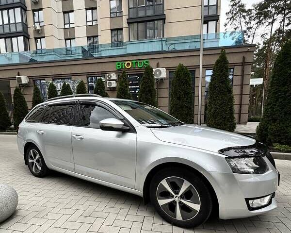Серый Шкода Октавия, объемом двигателя 1.6 л и пробегом 189 тыс. км за 12500 $, фото 4 на Automoto.ua