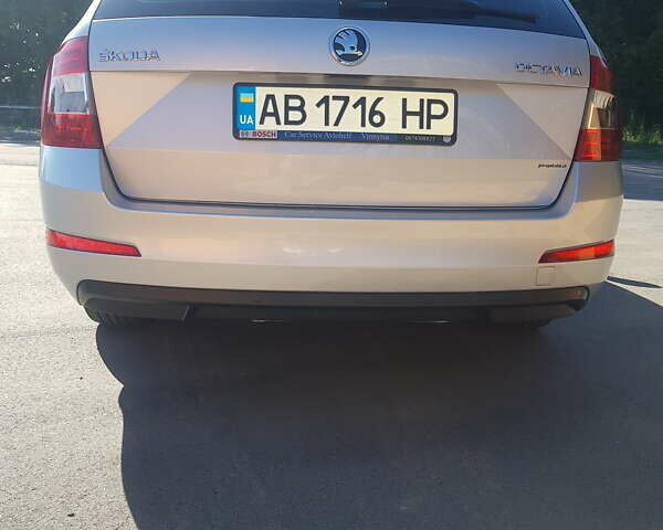 Сірий Шкода Октавія, об'ємом двигуна 2 л та пробігом 276 тис. км за 13700 $, фото 10 на Automoto.ua