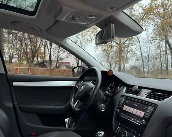 Серый Шкода Октавия, объемом двигателя 2 л и пробегом 284 тыс. км за 11800 $, фото 7 на Automoto.ua