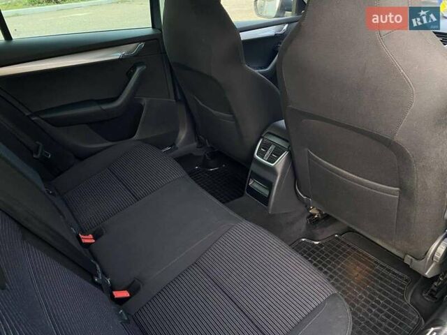 Сірий Шкода Октавія, об'ємом двигуна 1.6 л та пробігом 173 тис. км за 13500 $, фото 25 на Automoto.ua