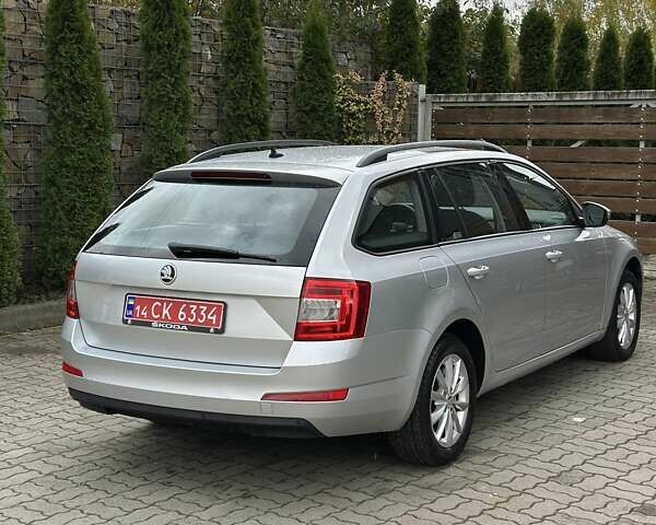 Шкода Октавия 2015 в Стрые на Automoto.ua Серый Шкода Октавия, объемом двигателя 1.97 л и пробегом 232 тыс. км за 13350 $, фото 32 на Automoto.ua