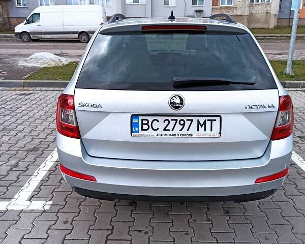 Серый Шкода Октавия, объемом двигателя 1.6 л и пробегом 253 тыс. км за 12300 $, фото 3 на Automoto.ua