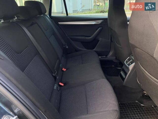 Сірий Шкода Октавія, об'ємом двигуна 1.6 л та пробігом 173 тис. км за 13500 $, фото 24 на Automoto.ua