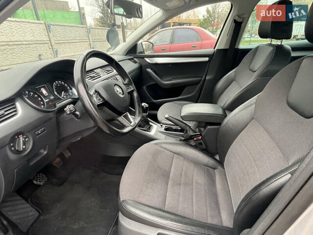 Серый Шкода Октавия, объемом двигателя 1.97 л и пробегом 239 тыс. км за 12500 $, фото 15 на Automoto.ua