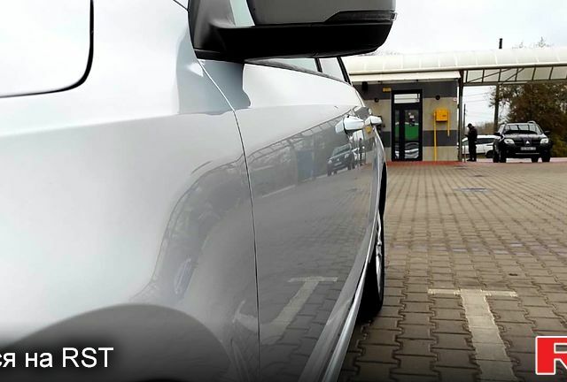 Серый Шкода Октавия, объемом двигателя 2 л и пробегом 239 тыс. км за 12500 $, фото 5 на Automoto.ua